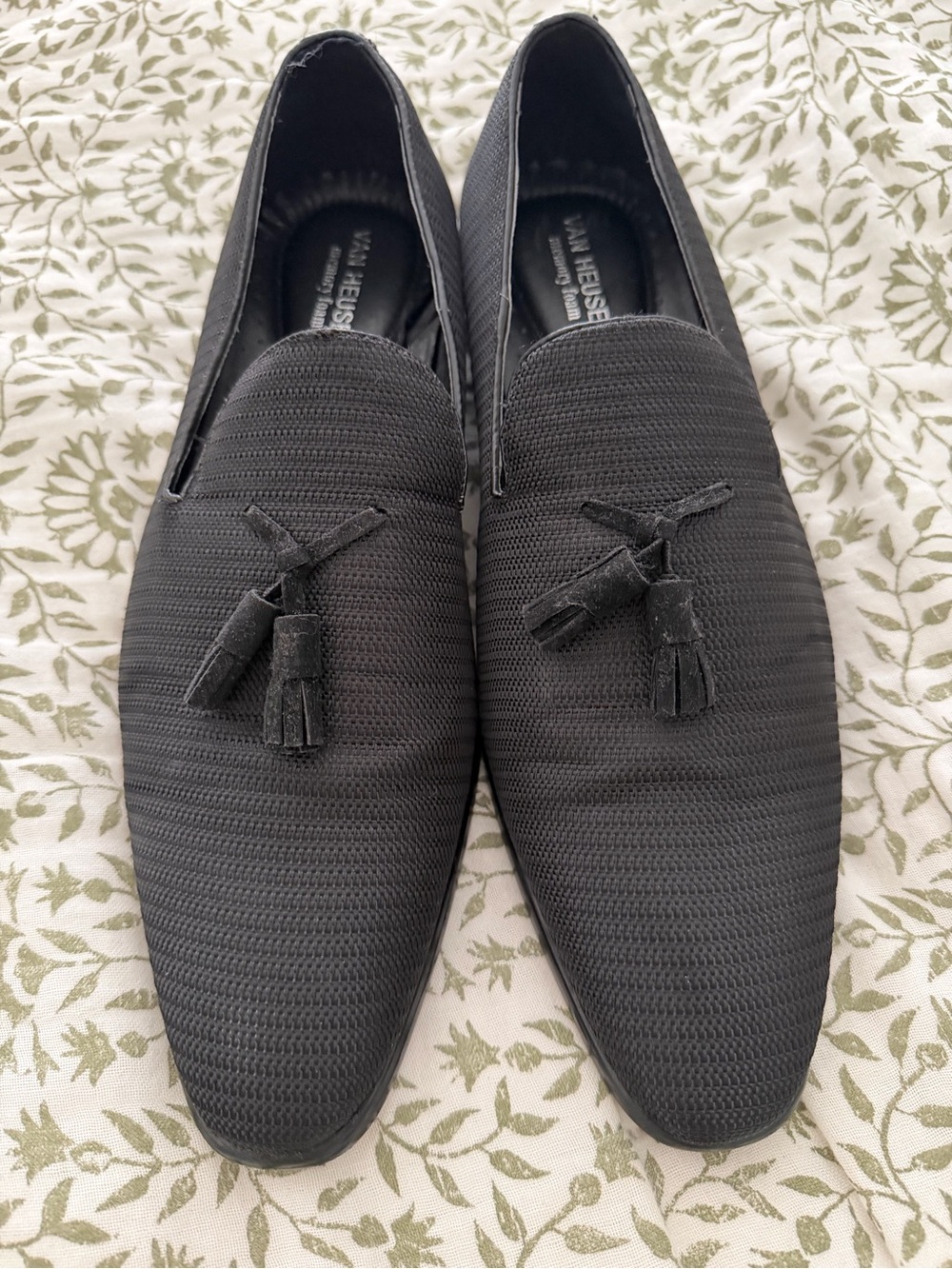 Van Heusen Black Tassel Slip-On Loafers